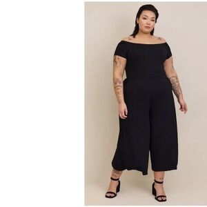 Torrid Super Soft Culotte Wide Leg Off The Shoulder Capri Black Jumpsuit 1X